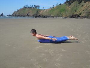 Anne double leg kick 2 blue April 2016