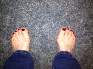 Susan toes May 2013